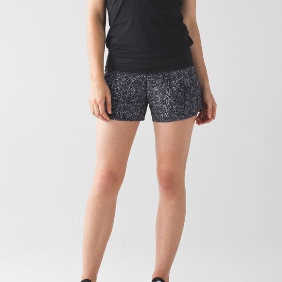 Lululemon Run Times Short- Mini Splatter White Black - Picture 2 of 14